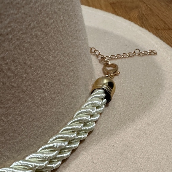 Amazon | Elegant blush pink Fedora Hat with Chain Detail - Picture 14 of 14